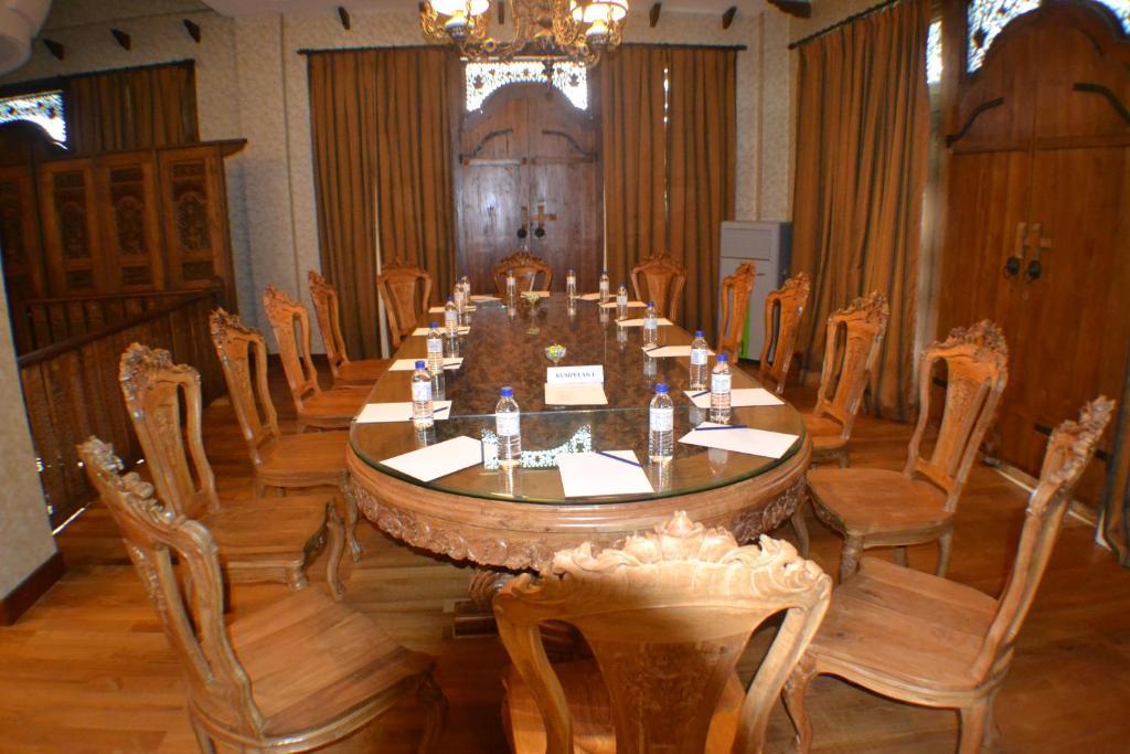 Villa Warisan Ja Джохор Бахру Екстериор снимка